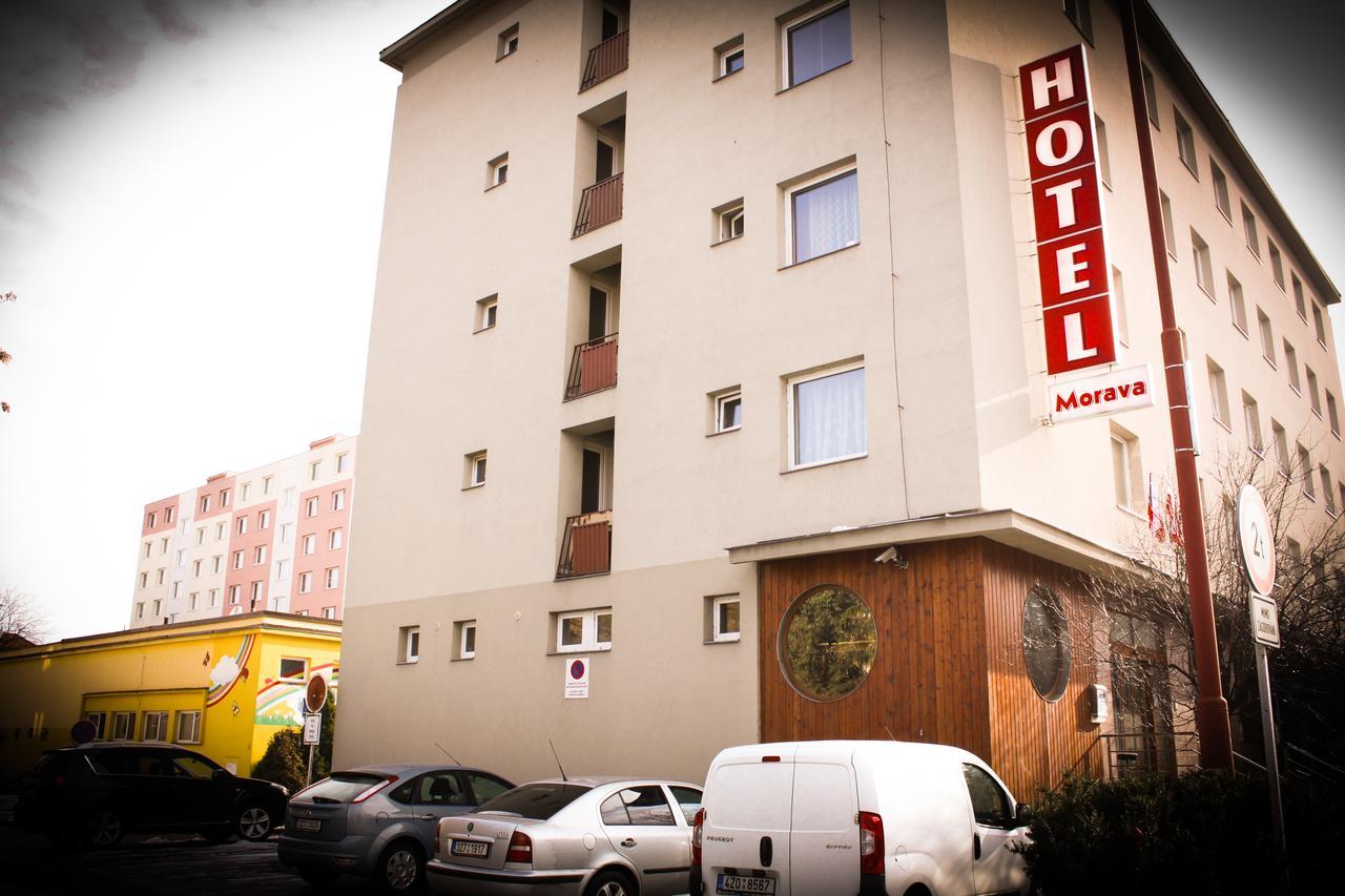 Hotel Morava Uherske Hradiste Exterior foto